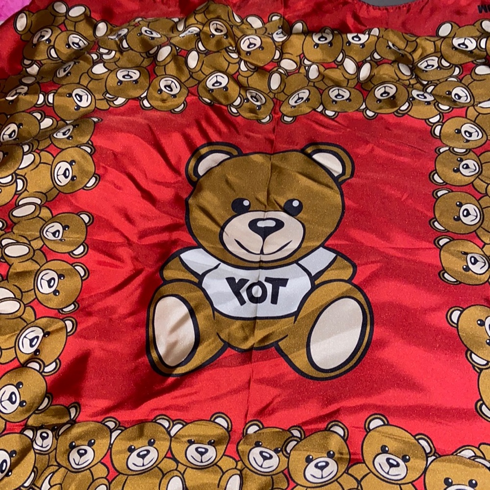 Moschino Scarf